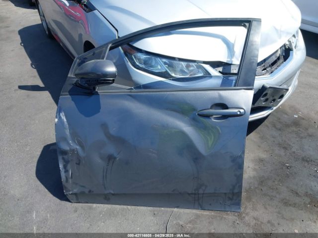 JTDKARFU1G3003700 Toyota Prius Four Touring