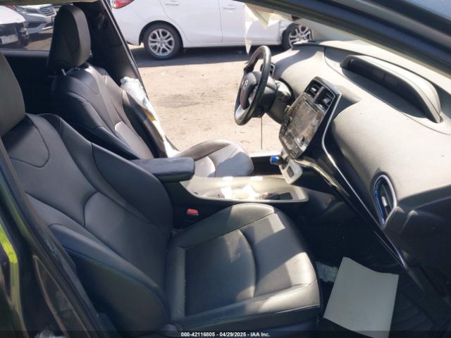 JTDKARFU1G3003700 Toyota Prius Four Touring
