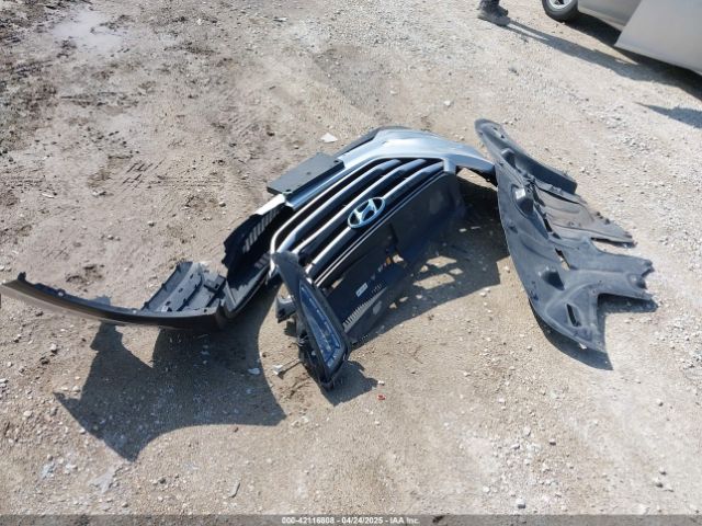 KM8J3CA49HU415672 Hyundai TUCSON SE