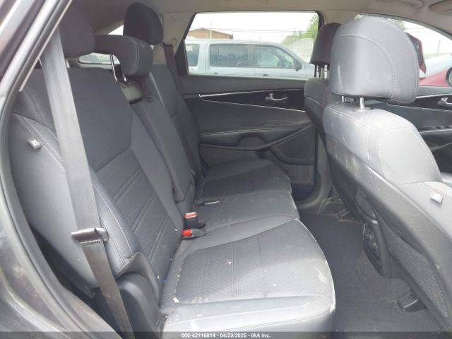 5XYPG4A30HG233327 KIA Sorento 2.4l Lx