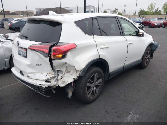 2018 TOYOTA RAV4 JTMWFREV9JJ732074 Photo 3