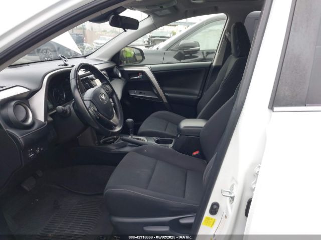 2018 TOYOTA RAV4 JTMWFREV9JJ732074 Photo 4