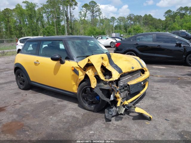 2009 MINI COOPER WMWMF33579TT69729 Photo 0