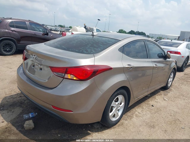5NPDH4AE3EH519825 Hyundai ELANTRA SE