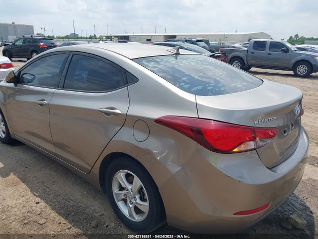 5NPDH4AE3EH519825 Hyundai ELANTRA SE
