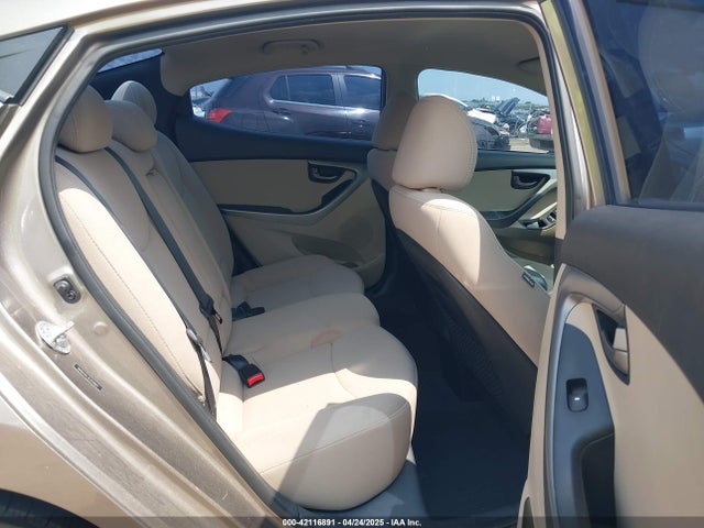 5NPDH4AE3EH519825 Hyundai ELANTRA SE