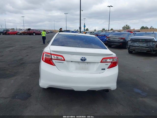 4T1BD1FKXEU138099 Toyota Camry Hybrid Se Limited Edition