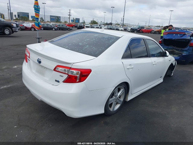 4T1BD1FKXEU138099 Toyota Camry Hybrid Se Limited Edition