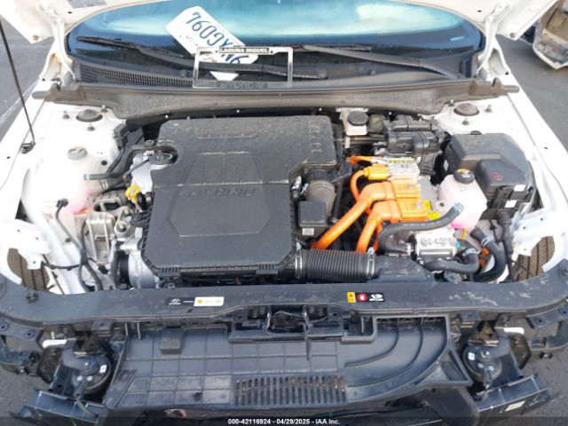 KMHLM4DJXRU097320 Hyundai Elantra Hybrid Blue