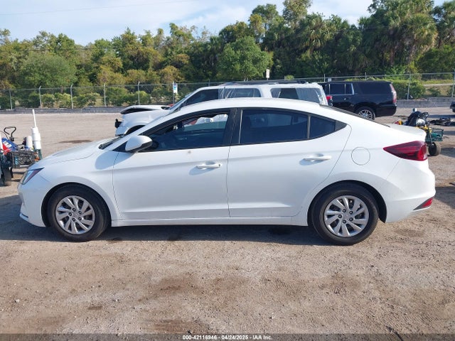 Hyundai ELANTRA SE 2019 5NPD74LF3KH497121 Image 15