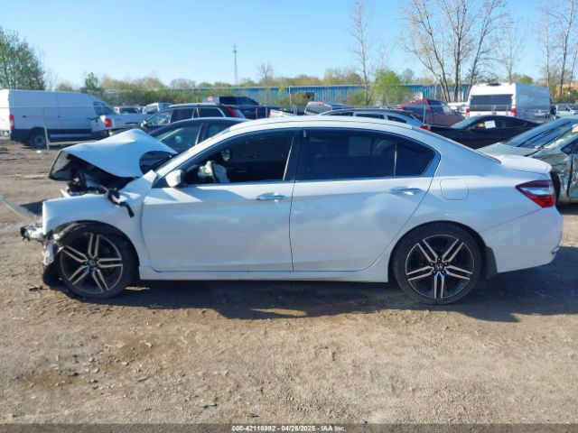 1HGCR2F18HA053051 Honda Accord Sport Se
