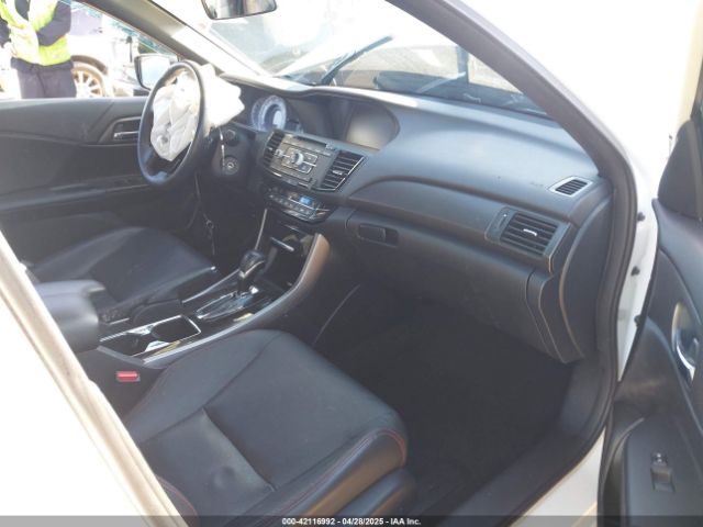 1HGCR2F18HA053051 Honda Accord Sport Se