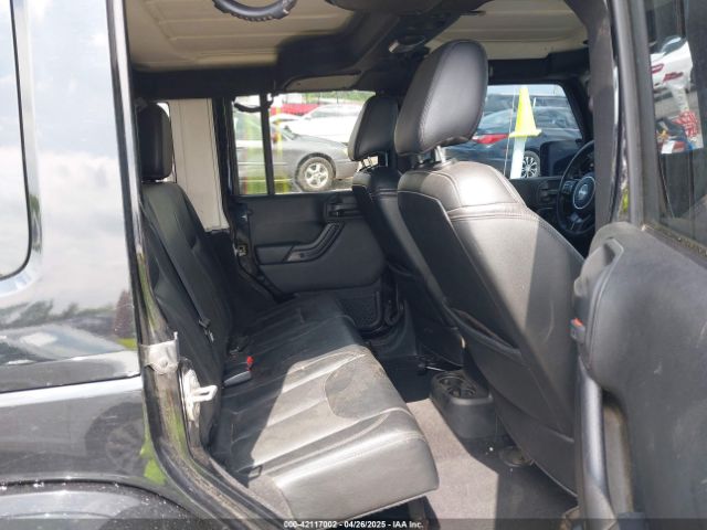 1C4BJWEG3HL699780 Jeep Wrangler Unlimited Smoky Mountain 4x4