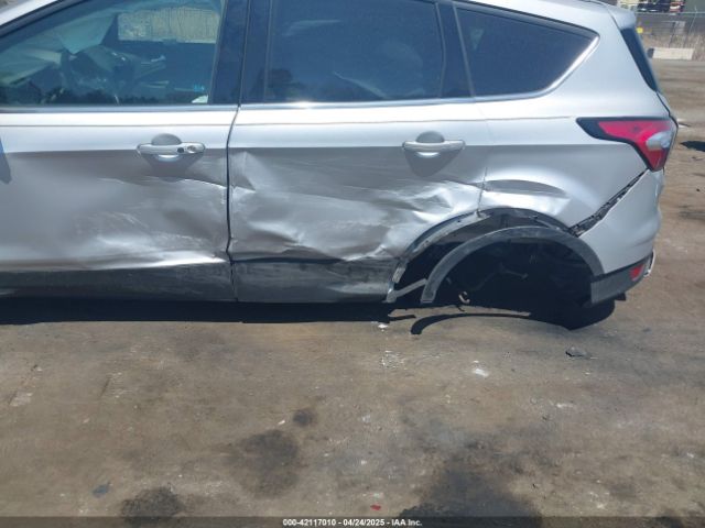 2017 FORD ESCAPE 1FMCU0JD4HUD83086 Photo 5