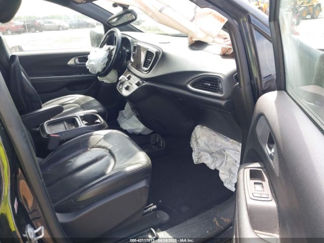 2019 CHRYSLER PACIFICA 2C4RC1BG0KR714914 Photo 4