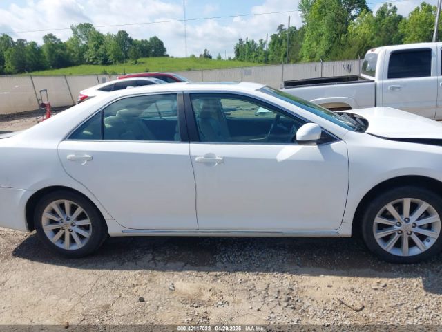 4T1BF1FK1EU806205 Toyota CAMRY XLE