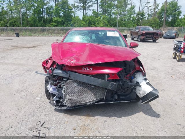 3KPF24AD2NE464788 KIA Forte Lxs