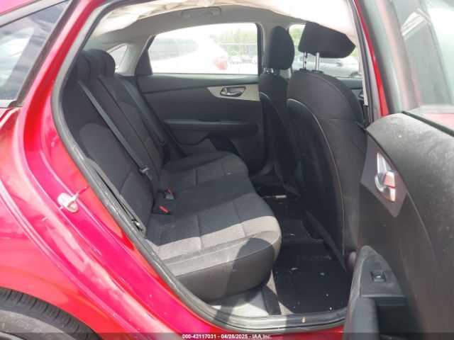 3KPF24AD2NE464788 KIA Forte Lxs