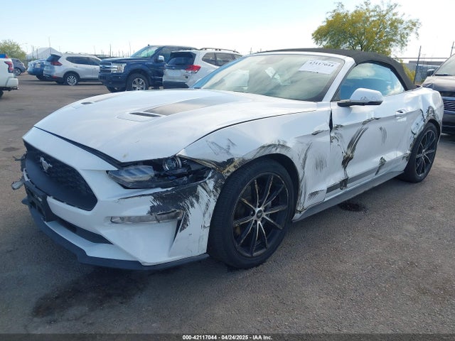 Ford Mustang Ecoboost Premium 2021 1FATP8UH1M5114546 Image 2