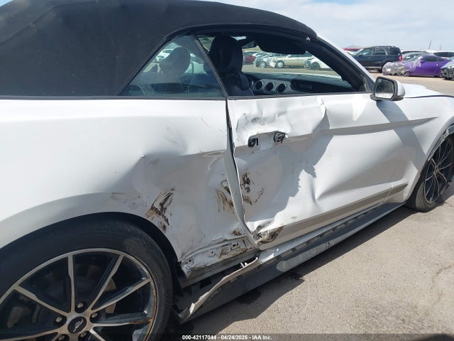 Ford Mustang Ecoboost Premium 2021 1FATP8UH1M5114546 Image 6