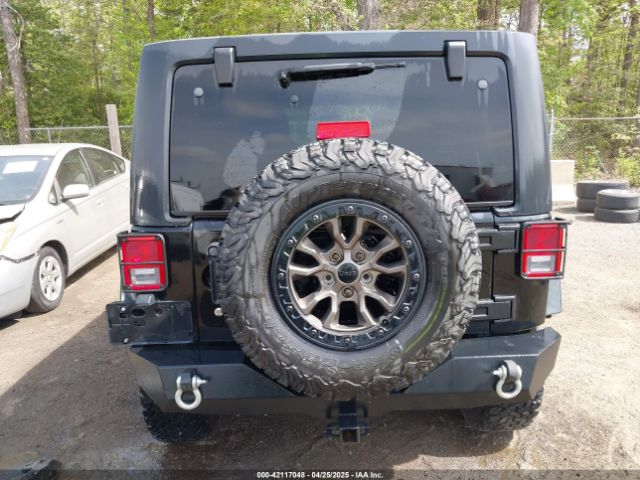 1C4BJWDG6GL191982 Jeep Wrangler Unlimited Black Bear