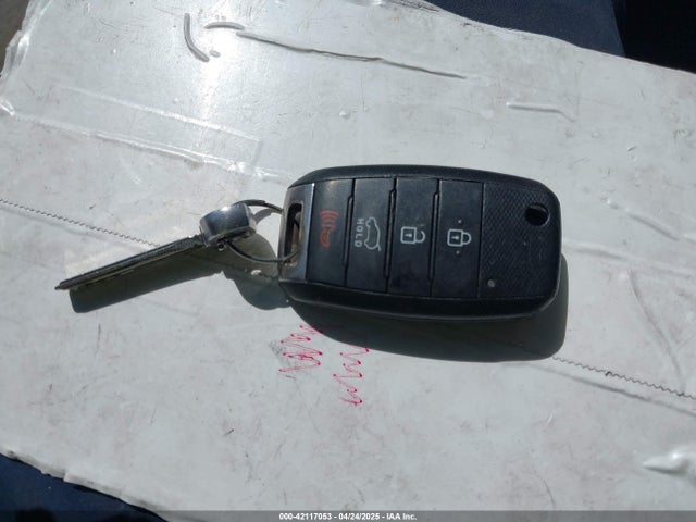 KIA dohc gdi nu 2015 KNDJP3A59F7197830 Image 11