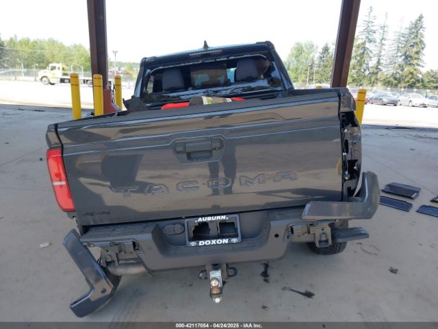 3TMLB5JN1RM068963 Toyota Tacoma Trd Off Road 4wd