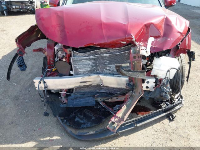 5TDBZRBH7NS569311 Toyota Highlander Le