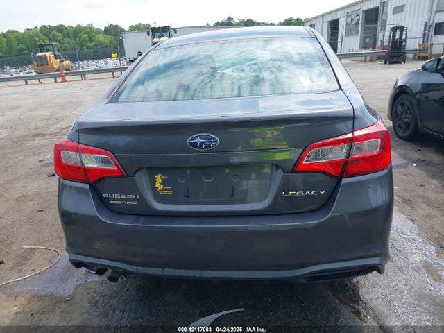 4S3BNAA67J3032155 Subaru Legacy 2.5i