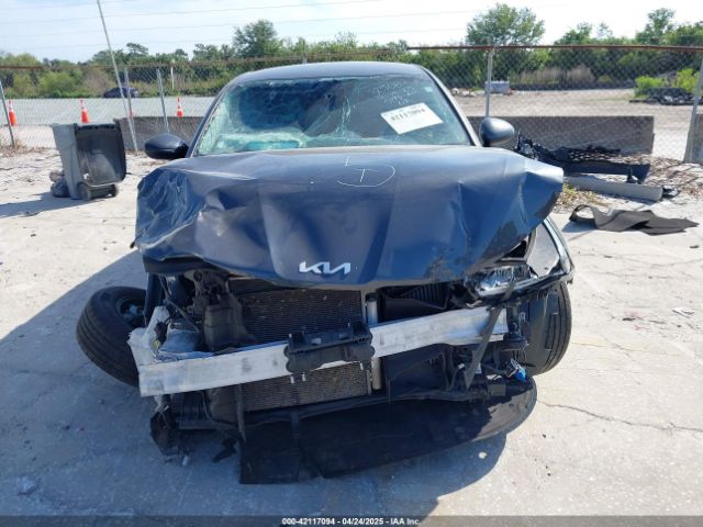 5XXG14J28NG113817 KIA K5 LXS