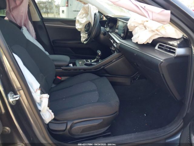 5XXG14J28NG113817 KIA K5 LXS