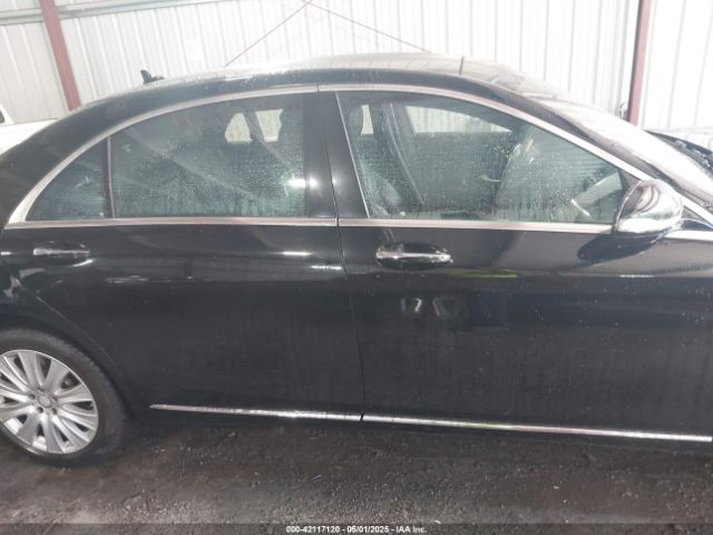 WDDUG8FB4EA047916 Mercedes-Benz S-class S 550