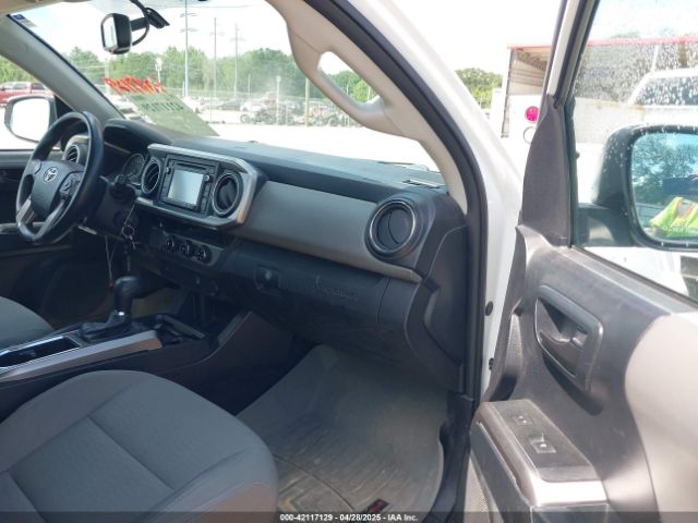 5TFAZ5CN6HX035708 Toyota Tacoma Sr5 V6