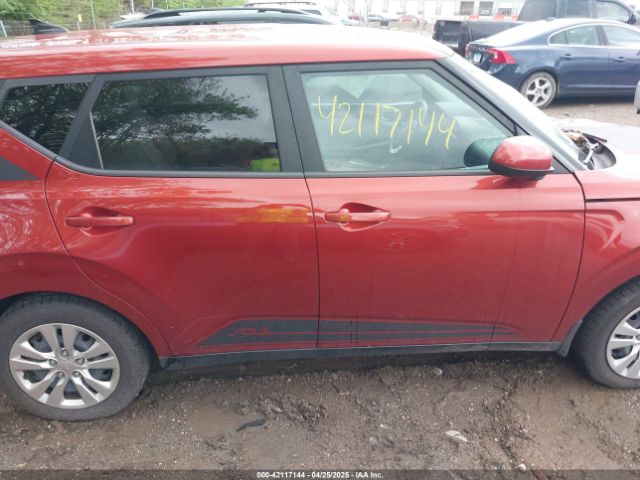 KNDJ23AU7M7765379 KIA SOUL LX