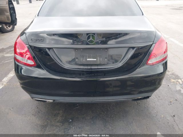 55SWF4JBXJU280642 Mercedes-Benz C 300