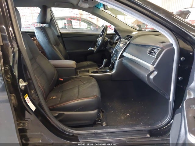 4T1BF1FK0FU041649 Toyota CAMRY SE