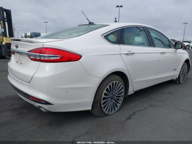 3FA6P0SU5HR299556 Ford Fusion Energi Platinum