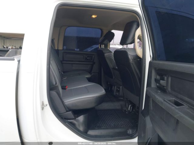 3C6UR5CJ4LG235002 RAM 2500 Tradesman  4x4 6'4 Box
