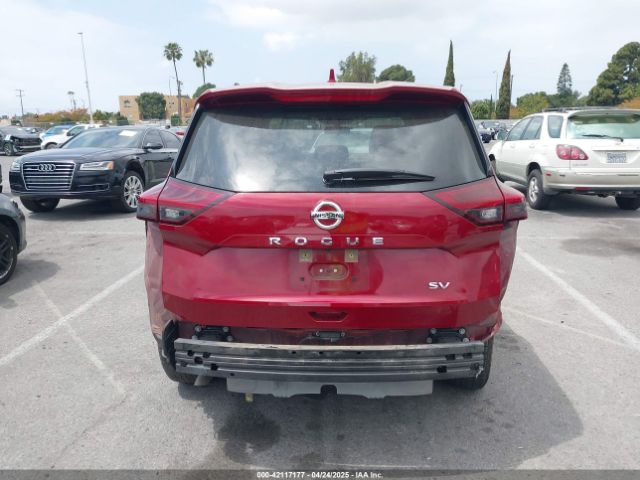 JN8AT3BA1MW008621 Nissan Rogue