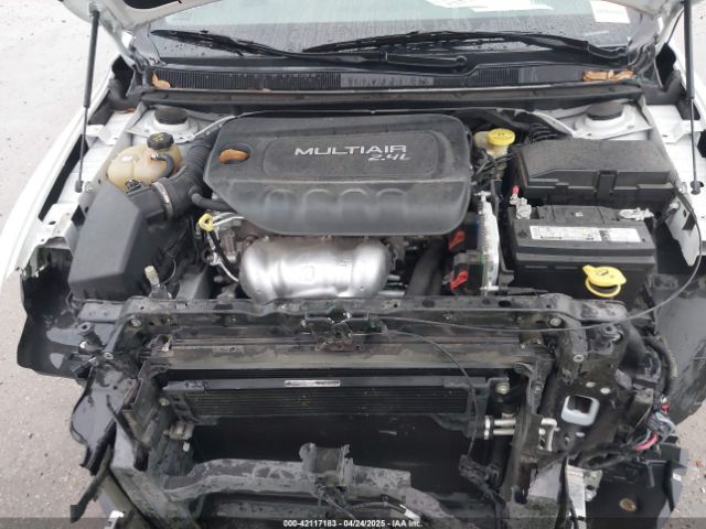 1C3CCCAB5GN166389 Chrysler 200 Limited