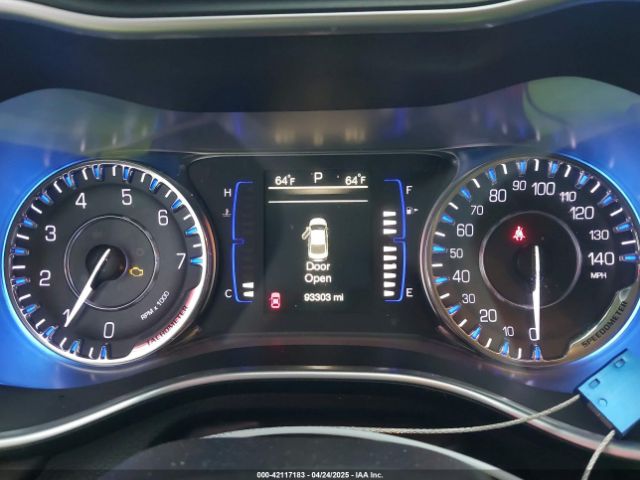 1C3CCCAB5GN166389 Chrysler 200 Limited