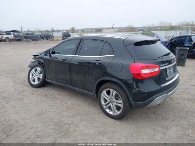 2019 MERCEDES-BENZ GLA 250 WDCTG4GB1KJ614201 Photo 2