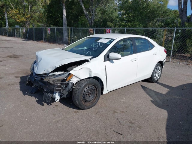2T1BURHE4GC738062 Toyota COROLLA LE