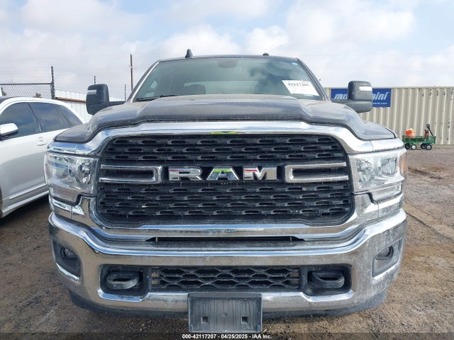 3C6UR5DL8RG336343 RAM 2500 Big Horn  4x4 6'4 Box