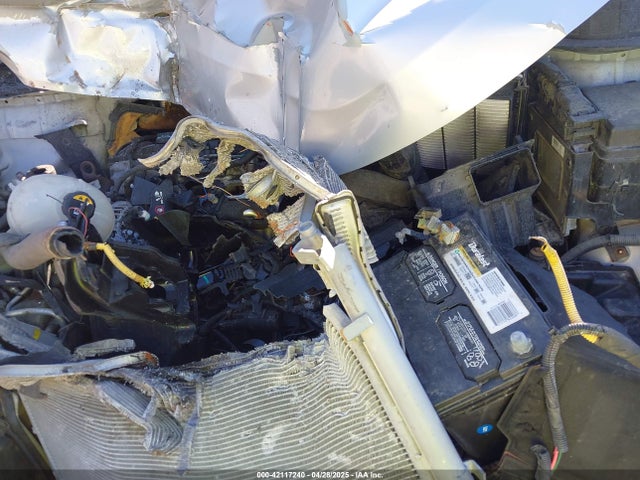 KM8J3CA49HU546634 Hyundai TUCSON SE