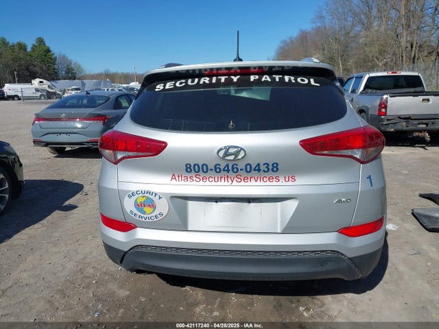 KM8J3CA49HU546634 Hyundai TUCSON SE