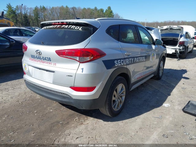KM8J3CA49HU546634 Hyundai TUCSON SE