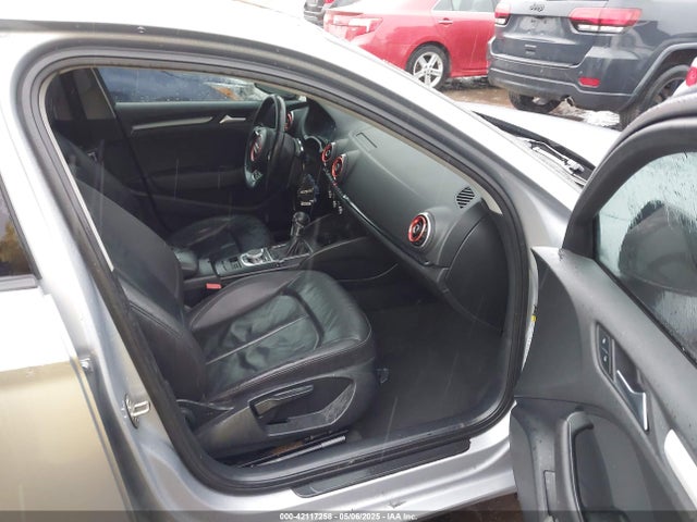2015 AUDI A3 WAUACGFF9F1092399 Photo 4