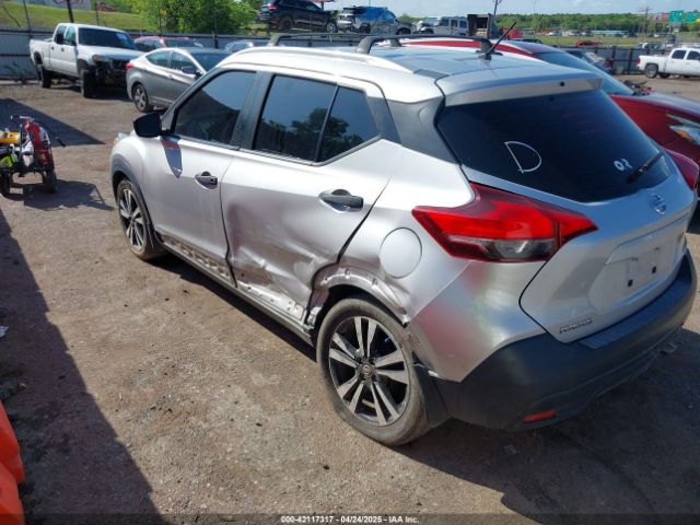3N1CP5CU5KL518974 Nissan KICKS S