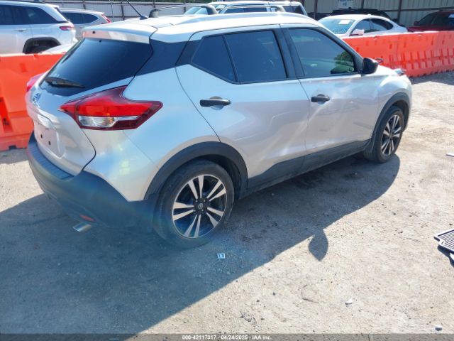 3N1CP5CU5KL518974 Nissan KICKS S